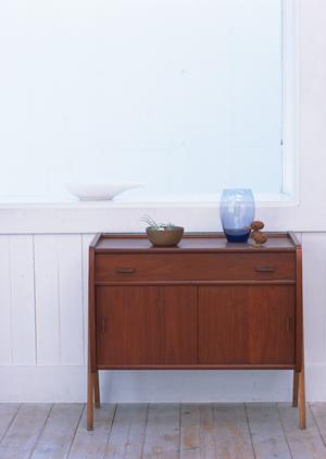 ハンドメイド家具にはあたたかみが有ります｡